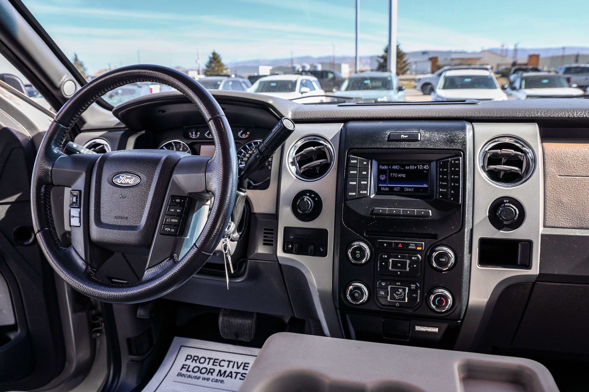 Used 2014 Ford F150 XLT w/ XLT Chrome Package image 17