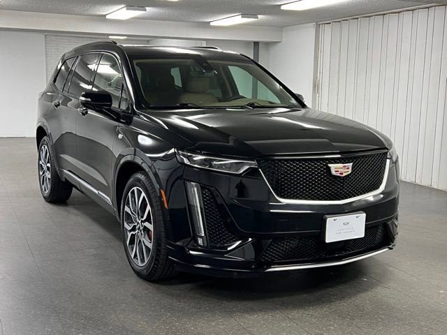 Certified 2024 Cadillac XT6 Sport w/ Platinum Package image 7