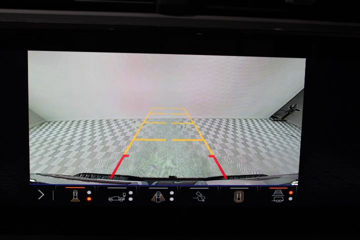 New 2026 GMC Sierra 2500 AT4 w/ Technology Package AWD/4WD image 6