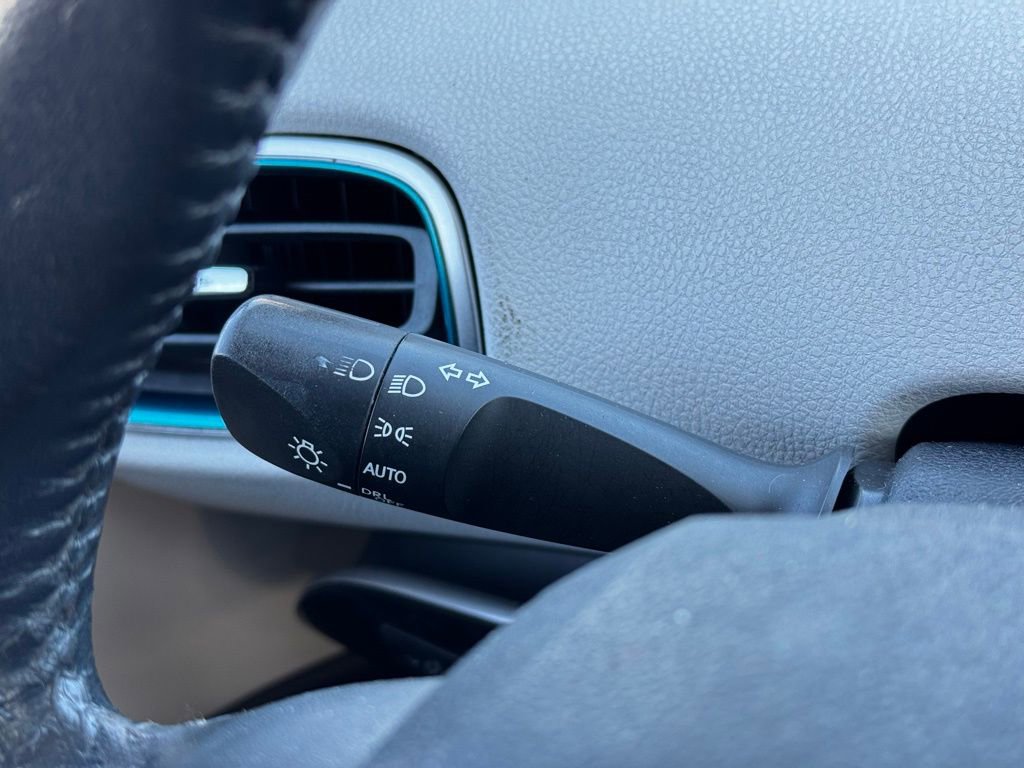 Used 2016 Toyota Prius Four image 30