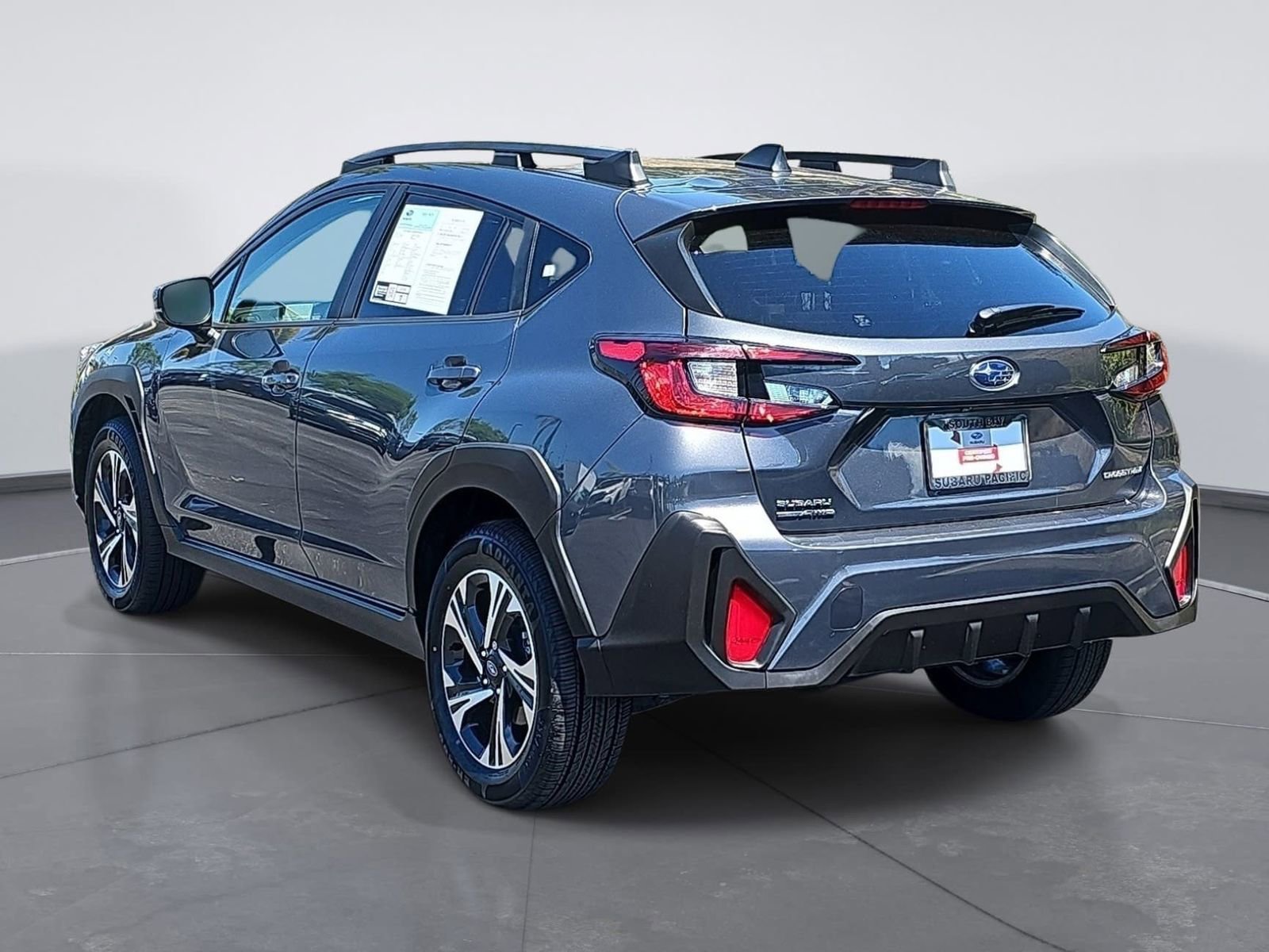 Certified 2024 Subaru Crosstrek 2.0i Premium w/ Crosstrek Mirror Package AWD/4WD image 5
