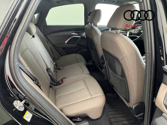 Used 2025 Audi Q5 Premium w/ Convenience Package AWD/4WD image 24
