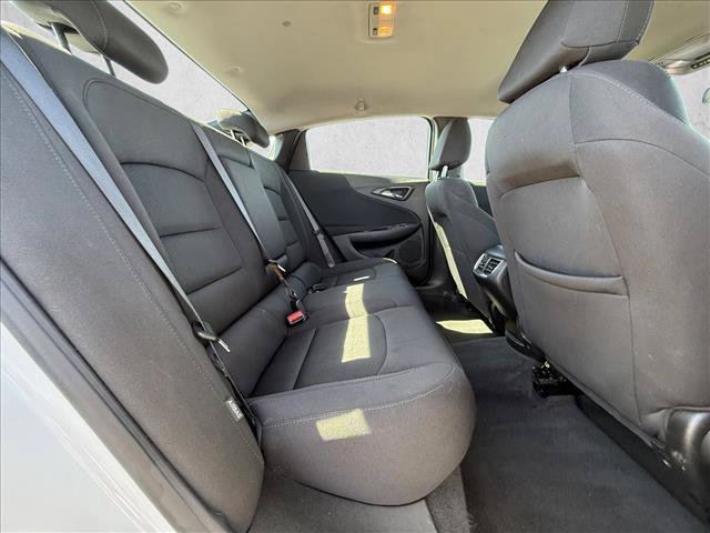 Used 2024 Chevrolet Malibu LT FWD image 24