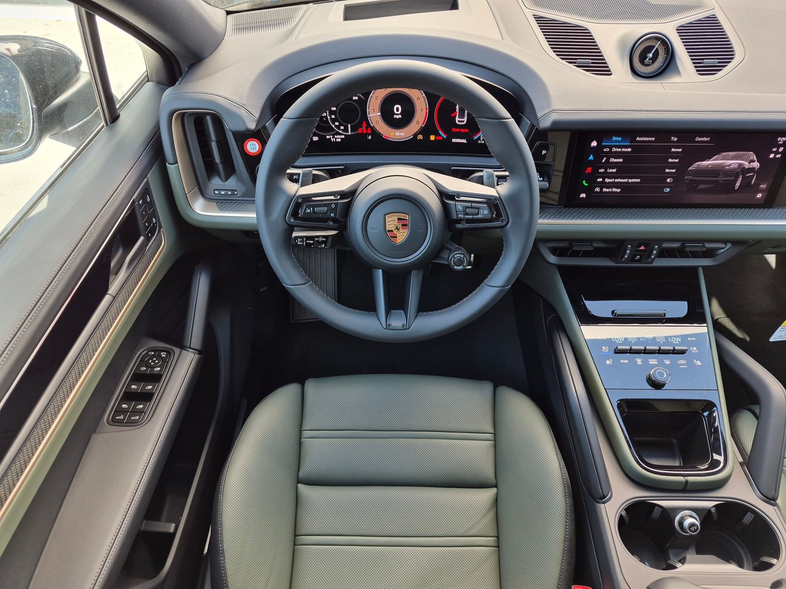 New 2026 Porsche Cayenne S AWD/4WD image 16