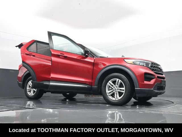 Used 2022 Ford Explorer XLT w/ Class IV Trailer Tow Package AWD/4WD image 33