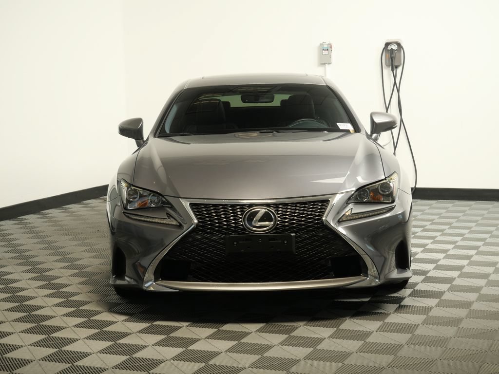 Used 2017 Lexus RC 200t F Sport RWD image 2