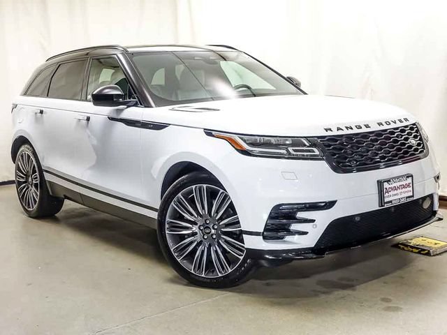 Used 2023 Land Rover Range Rover Velar HST AWD/4WD image 2