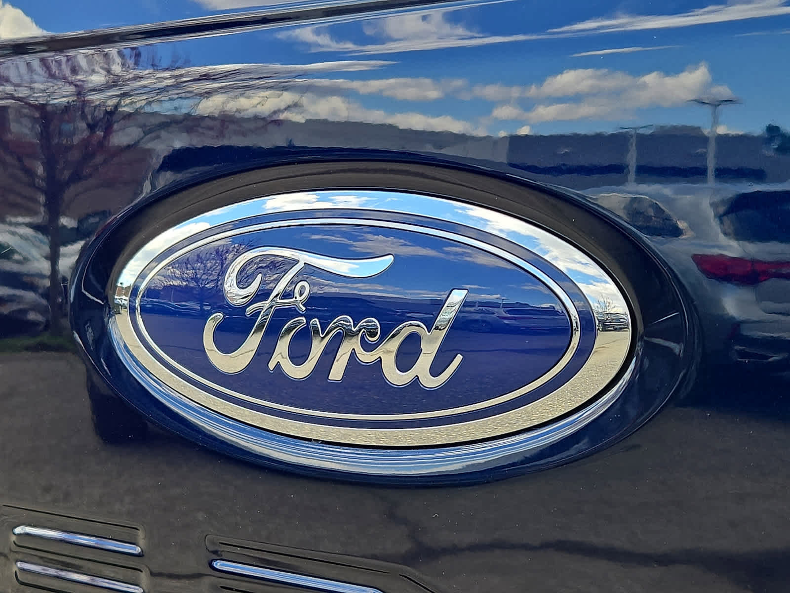 Used 2024 Ford F250 XLT w/ FX4 Off-Road Package AWD/4WD image 30