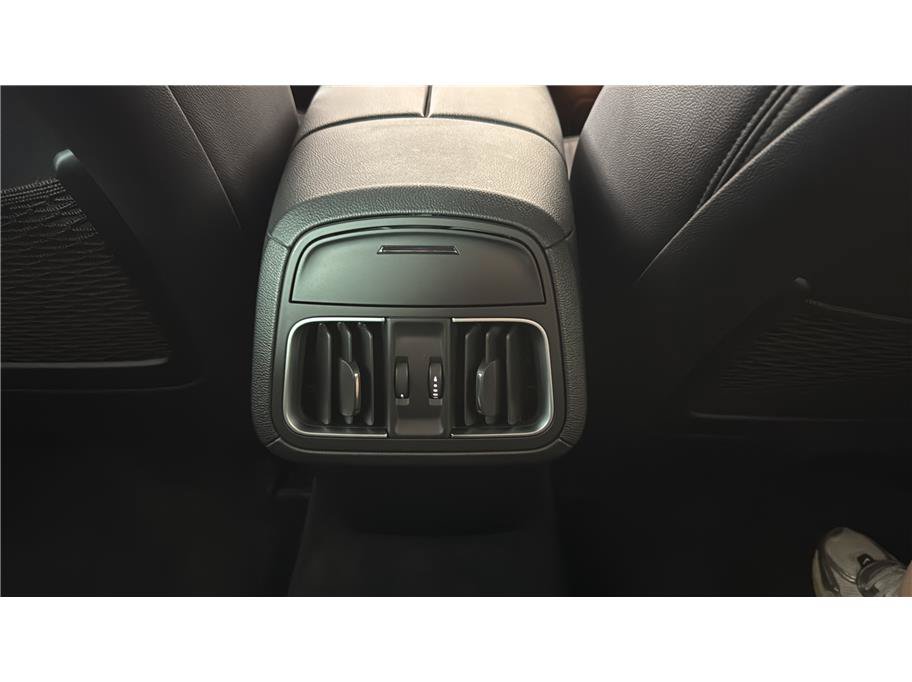 Used 2019 Maserati Levante S AWD/4WD image 19