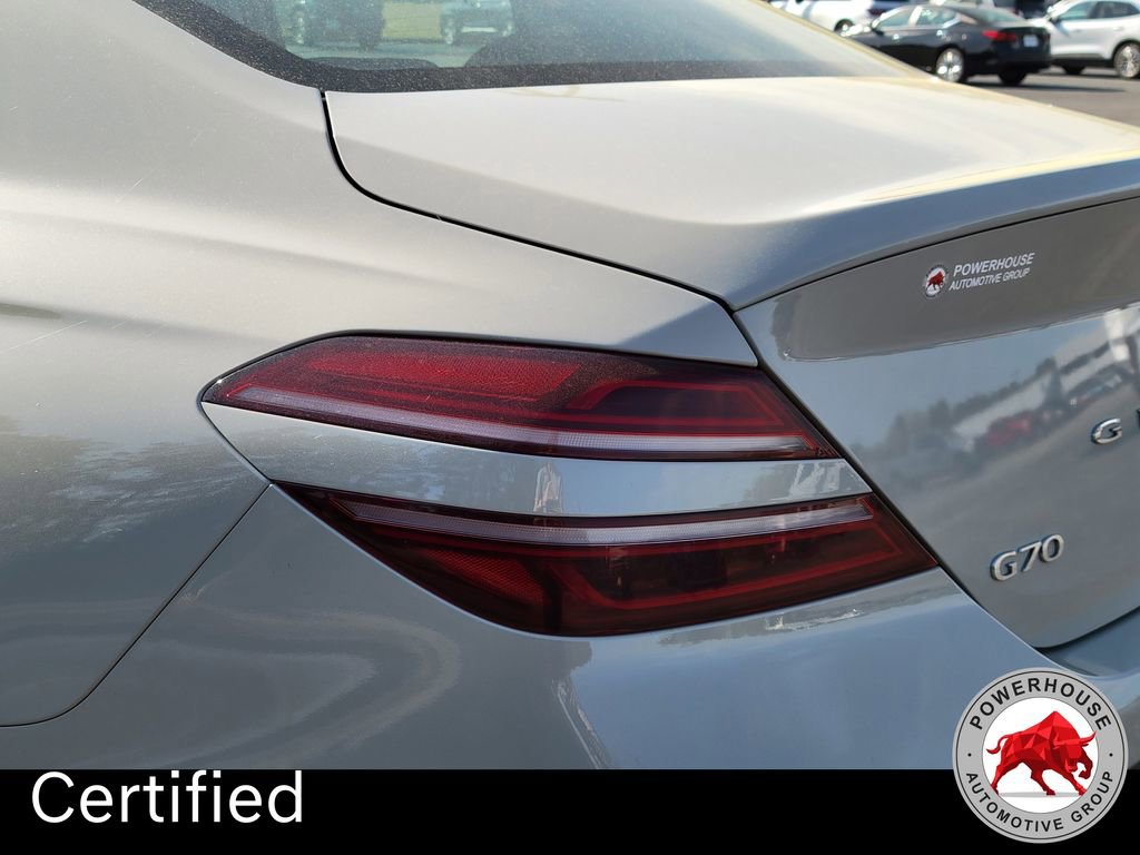 Used 2025 Genesis G70 2.5T image 13
