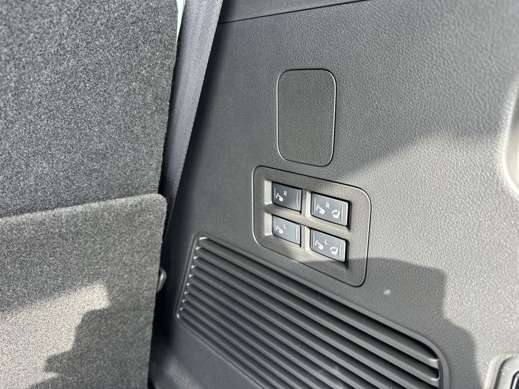 New 2026 Nissan Armada Platinum image 42