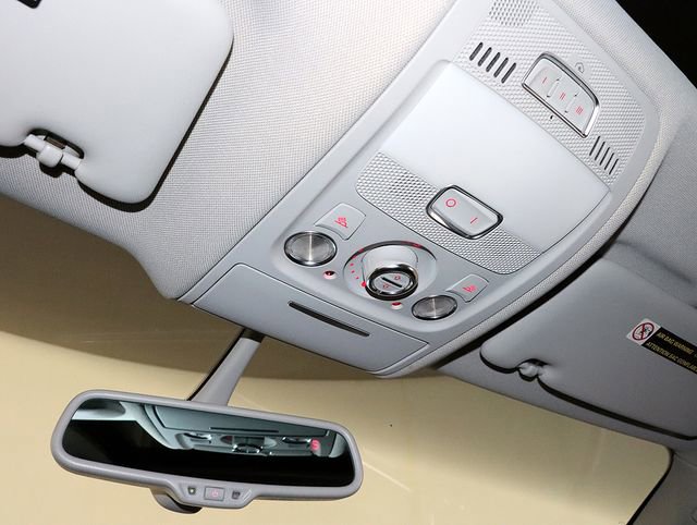 Used 2015 Audi Q5 3.0T Premium Plus image 23