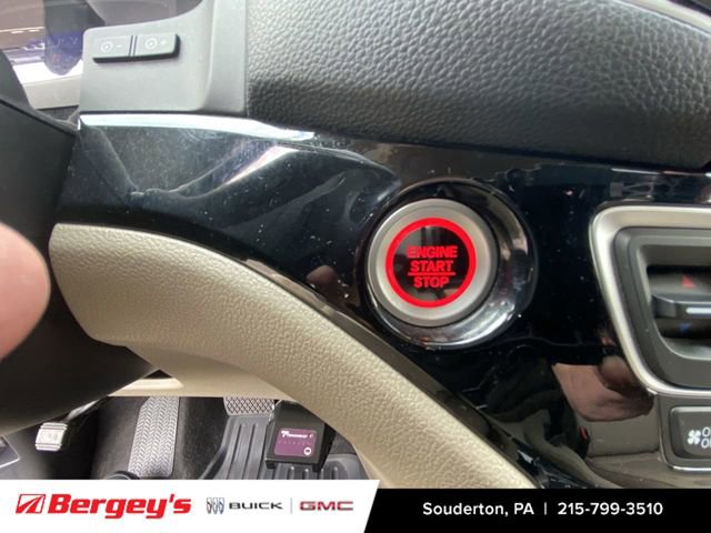 Used 2020 Honda Pilot Touring image 19