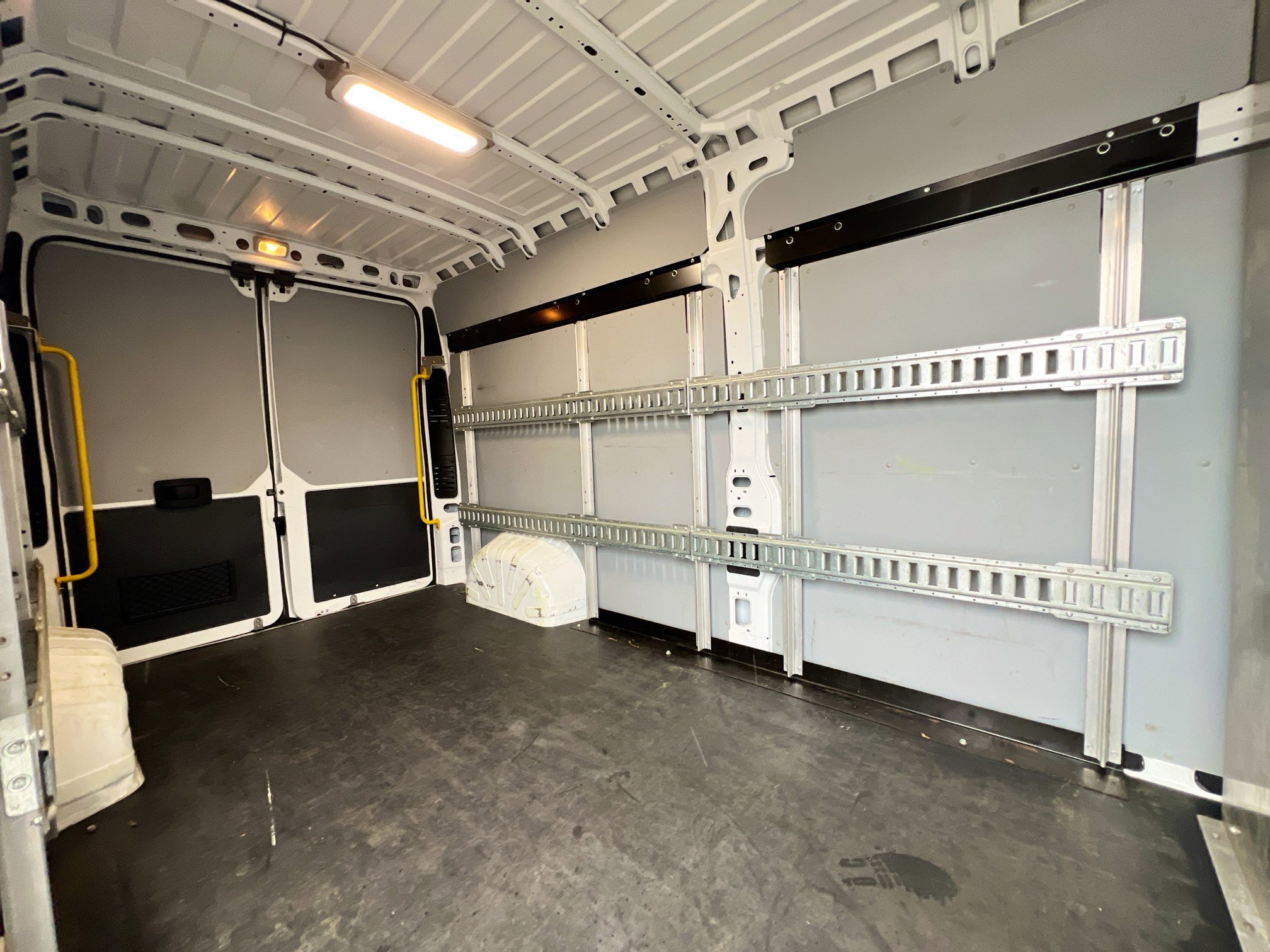 Used 2022 RAM ProMaster 2500 w/ Convenience Group image 34