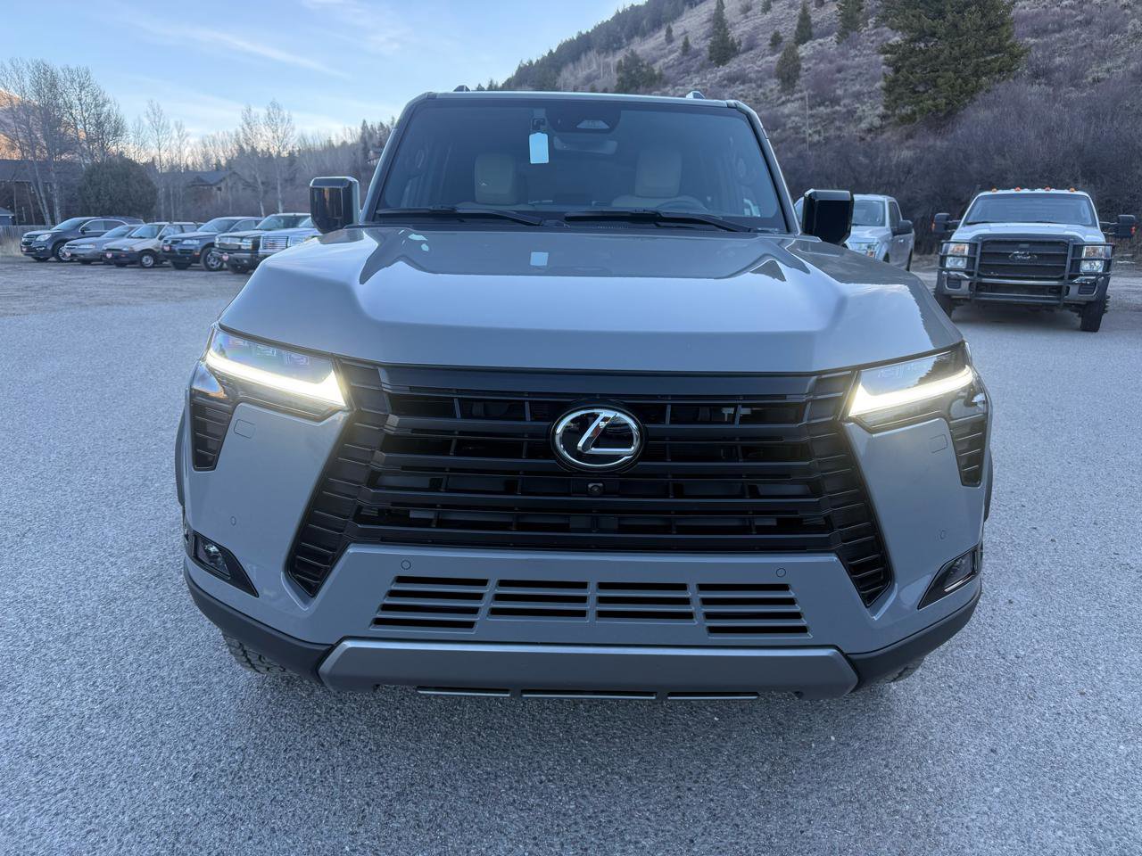 Used 2026 Lexus GX 550 image 8