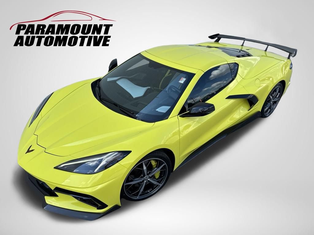 Used 2021 Chevrolet Corvette Stingray Premium Cpe w/ Z51 Performance Package RWD image 2