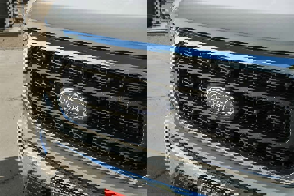 Used 2023 Ford F150 XLT image 9