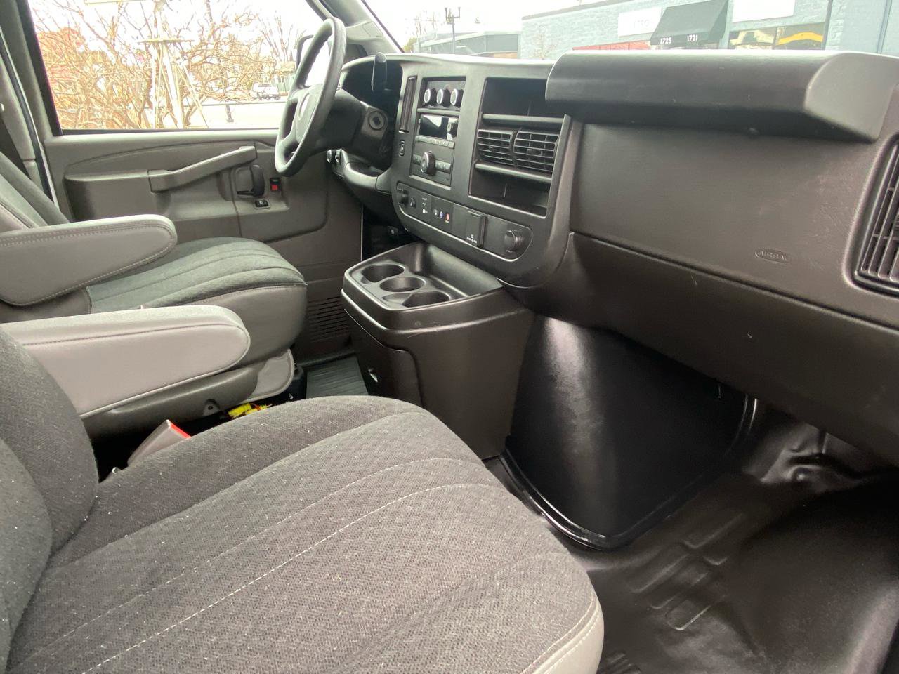 Used 2024 Chevrolet Express 2500 w/ Driver Convenience Package image 17