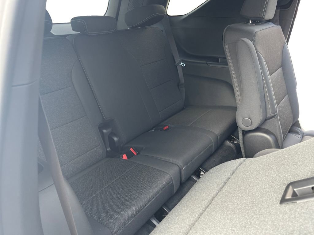 New 2026 Chevrolet Traverse LT w/ Driver Confidence Package image 20