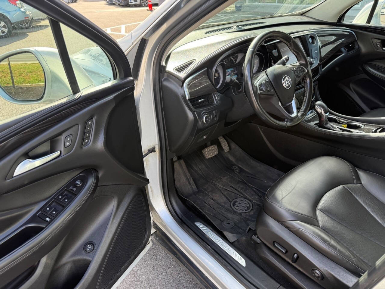 Used 2019 Buick Envision Essence image 16