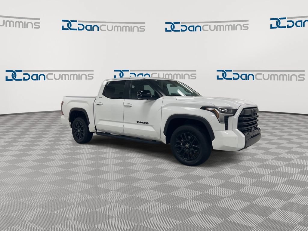 Used 2026 Toyota Tundra Limited AWD/4WD image 2