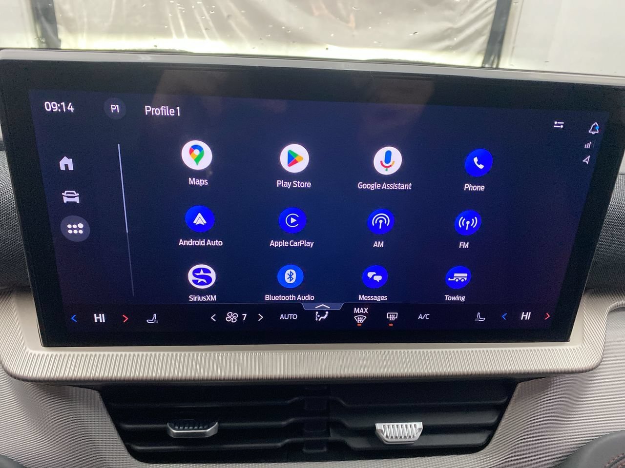 New 2026 Ford Explorer Active AWD/4WD image 17