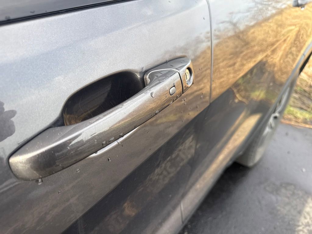 Used 2017 Jeep Grand Cherokee Trailhawk image 8