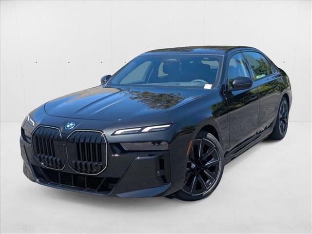 New 2025 BMW 750e xDrive w/ Premium Package image 1