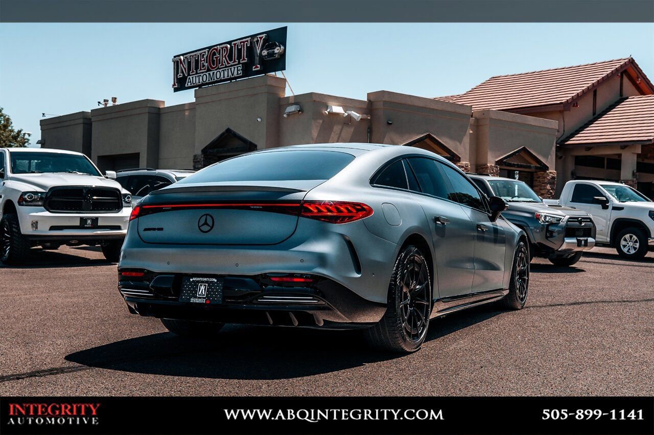 Used 2022 Mercedes-Benz EQS 580 4MATIC Sedan image 7