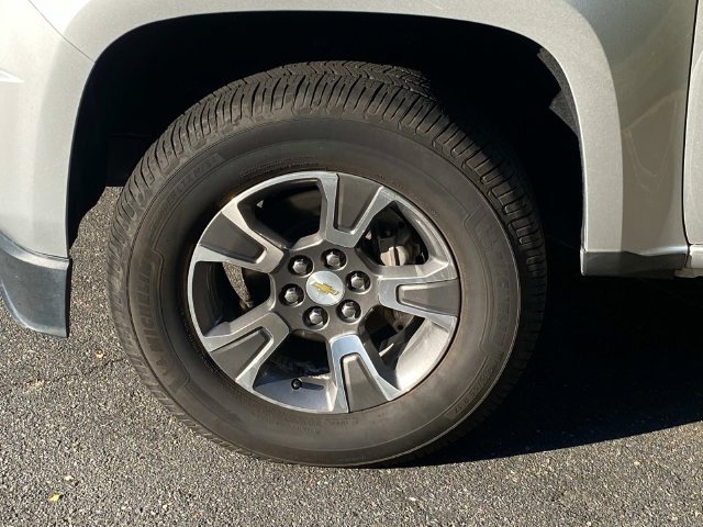 Used 2017 Chevrolet Colorado Z71 AWD/4WD image 5