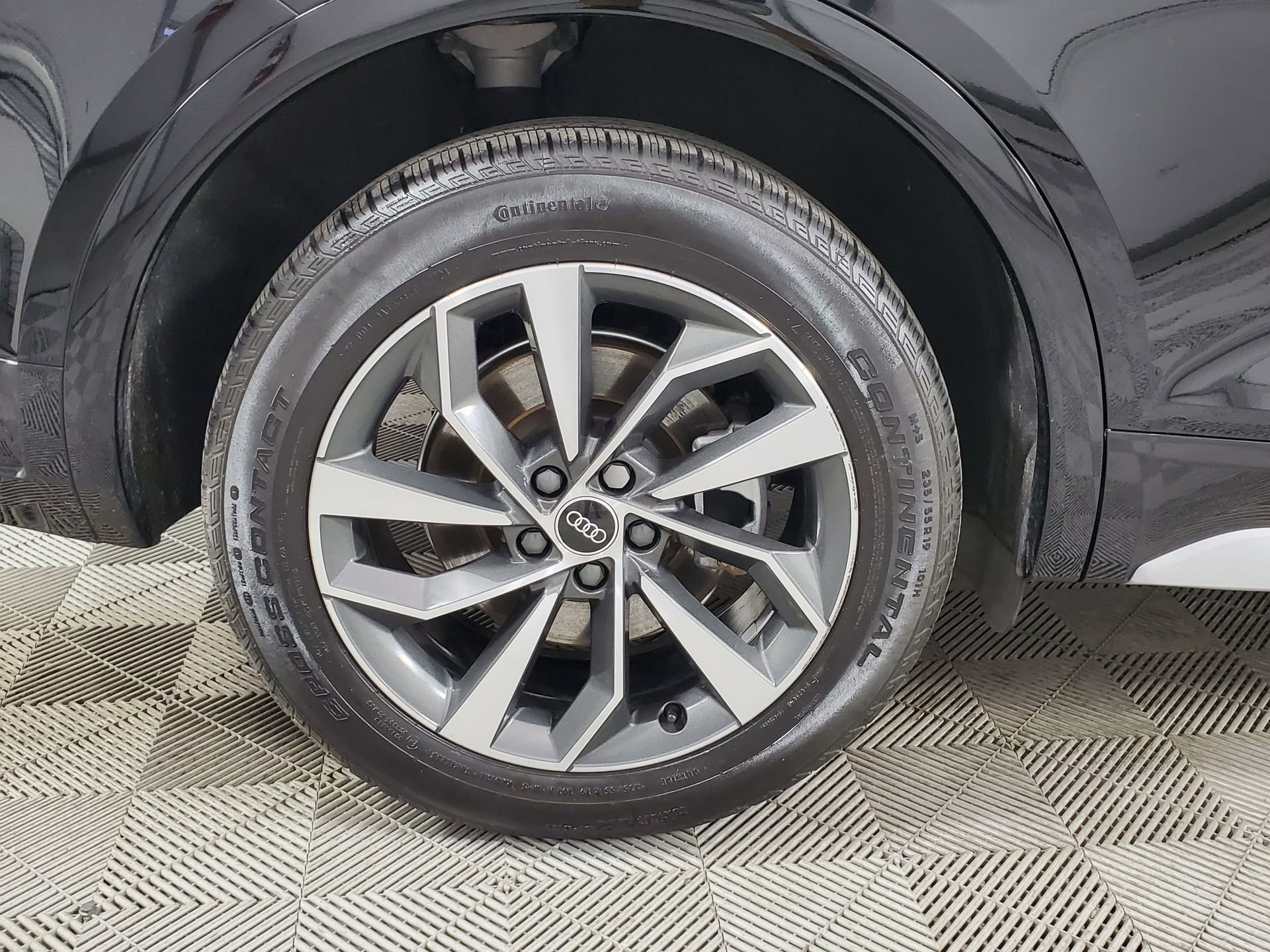 Certified 2021 Audi Q5 2.0T Premium Plus w/ Premium Plus Package image 13