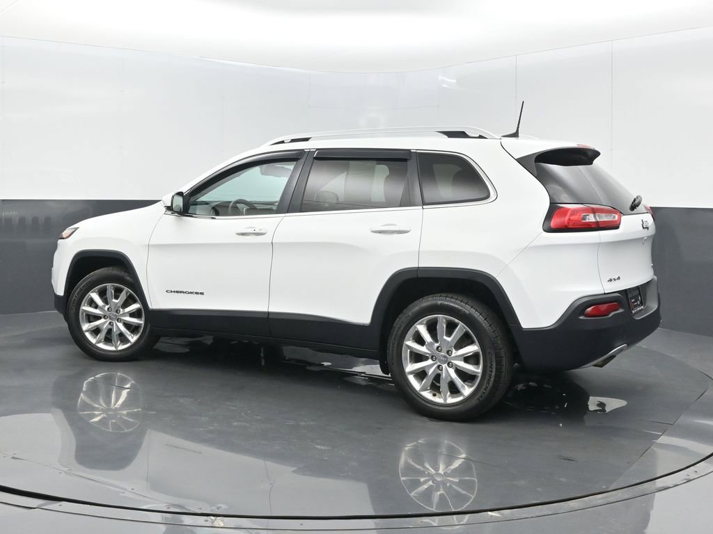 Used 2016 Jeep Cherokee Limited AWD/4WD image 5