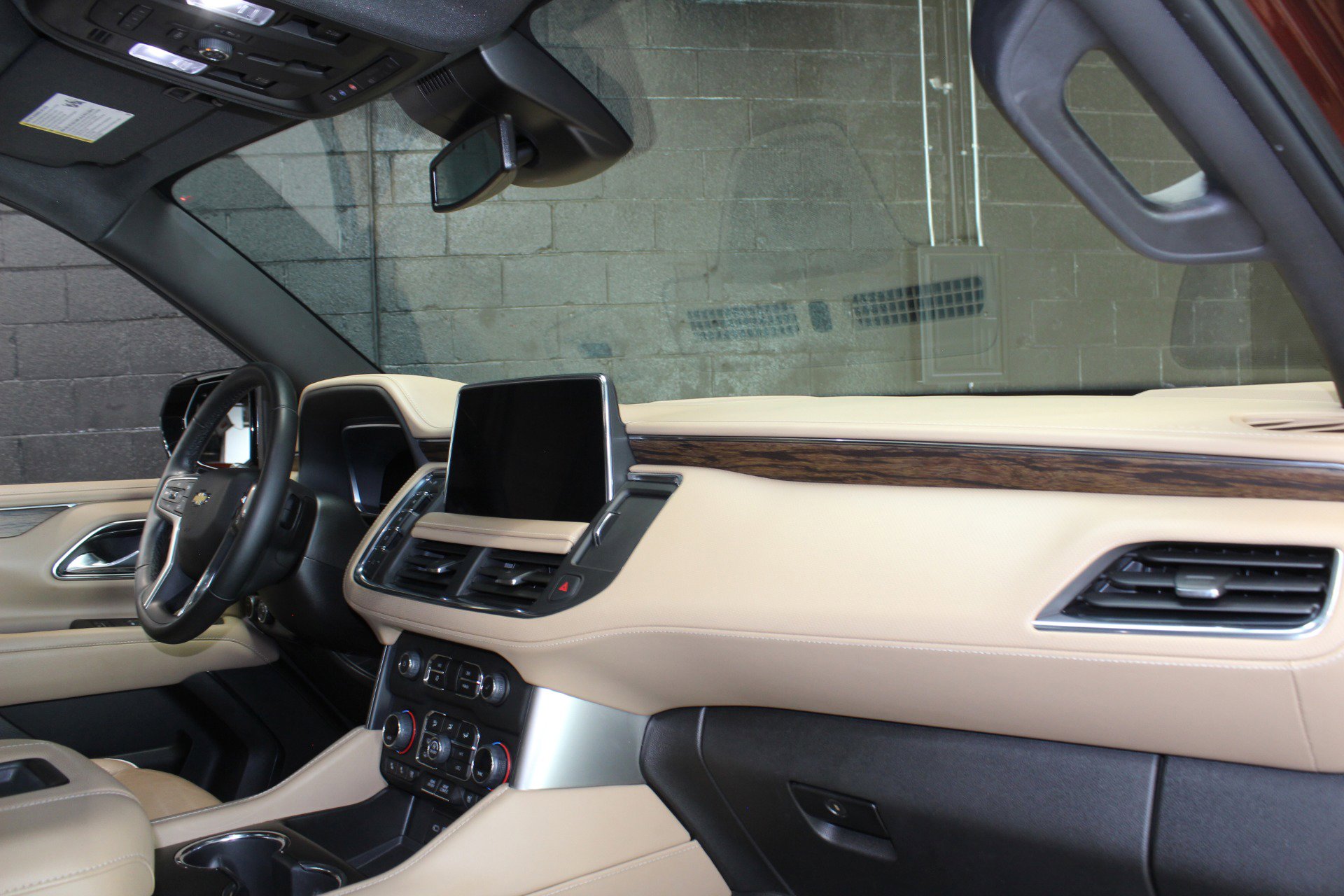 Used 2023 Chevrolet Tahoe Premier RWD image 53