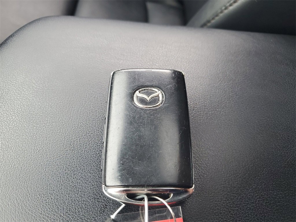 Used 2022 MAZDA MAZDA3 s image 24