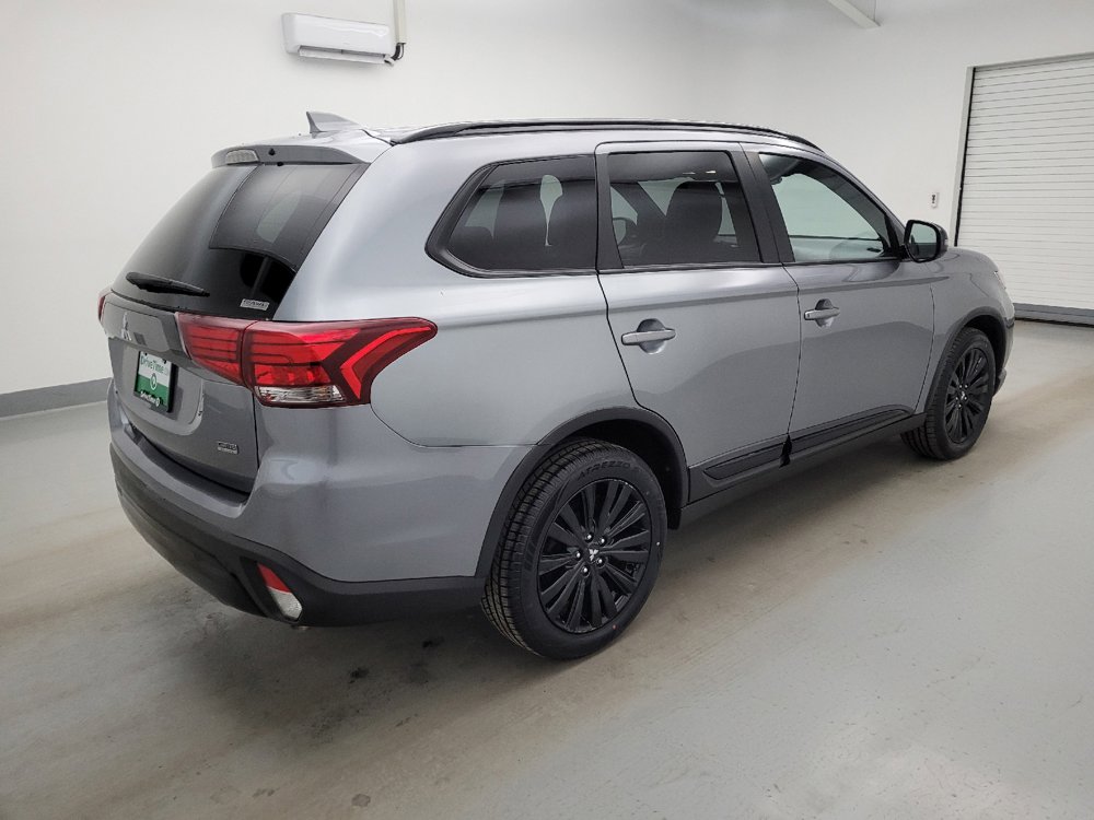 Used 2020 Mitsubishi Outlander SE AWD/4WD image 10