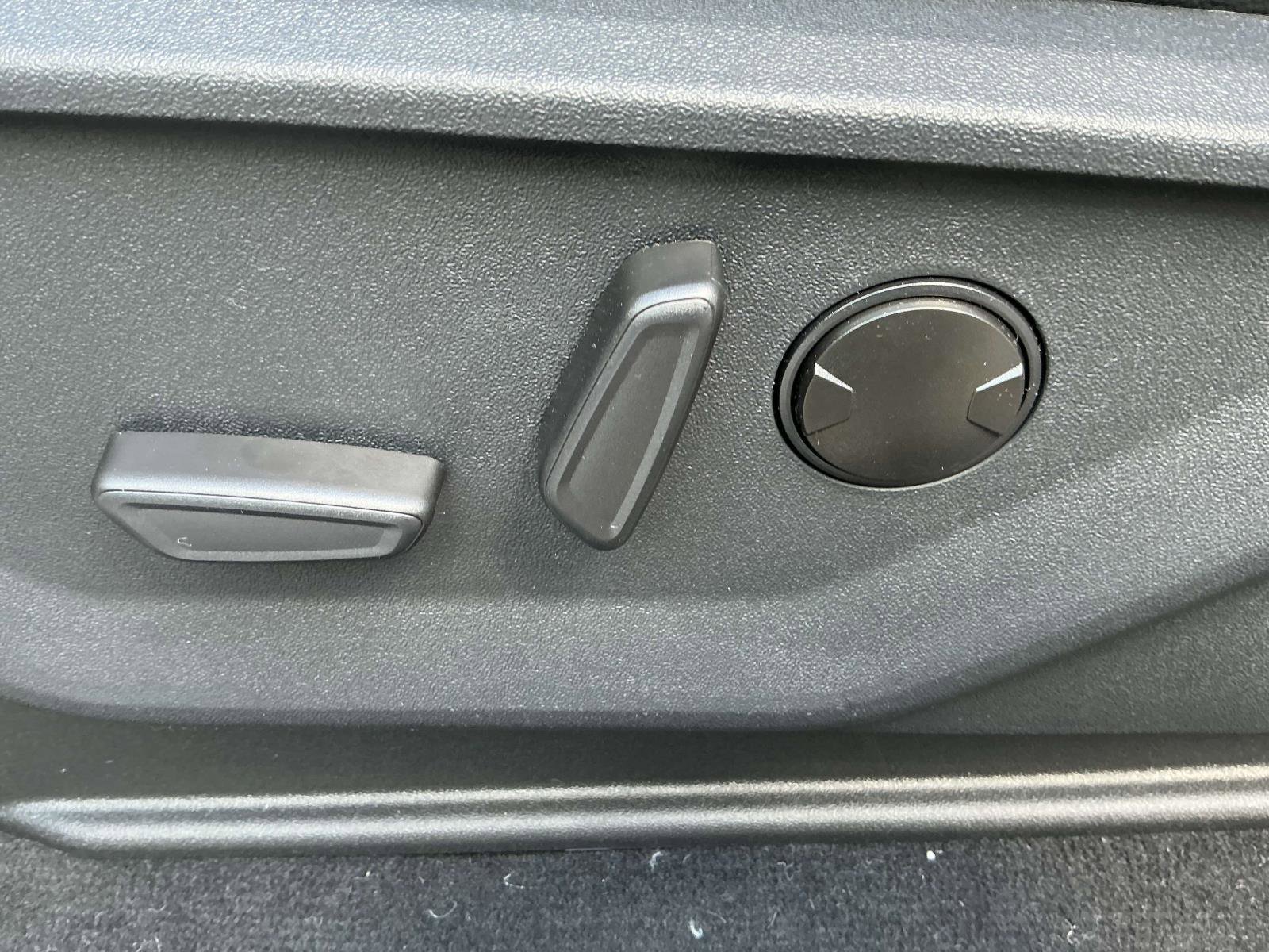 New 2026 Ford F350 Lariat w/ Lariat Ultimate Package image 30