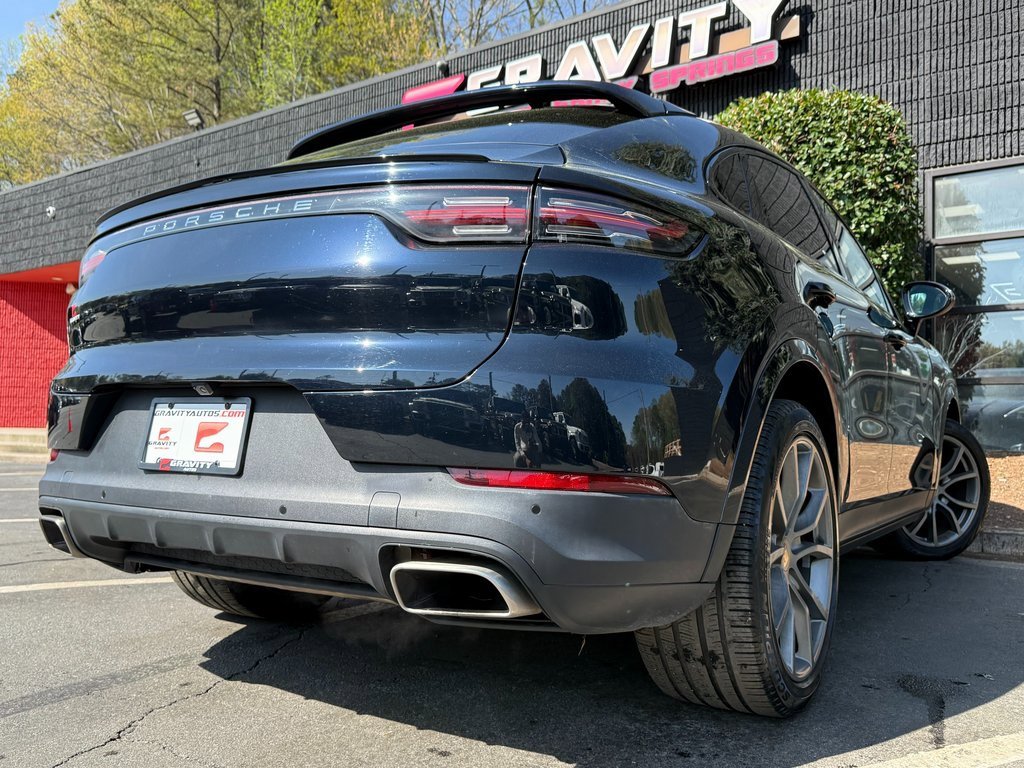 Used 2020 Porsche Cayenne image 11