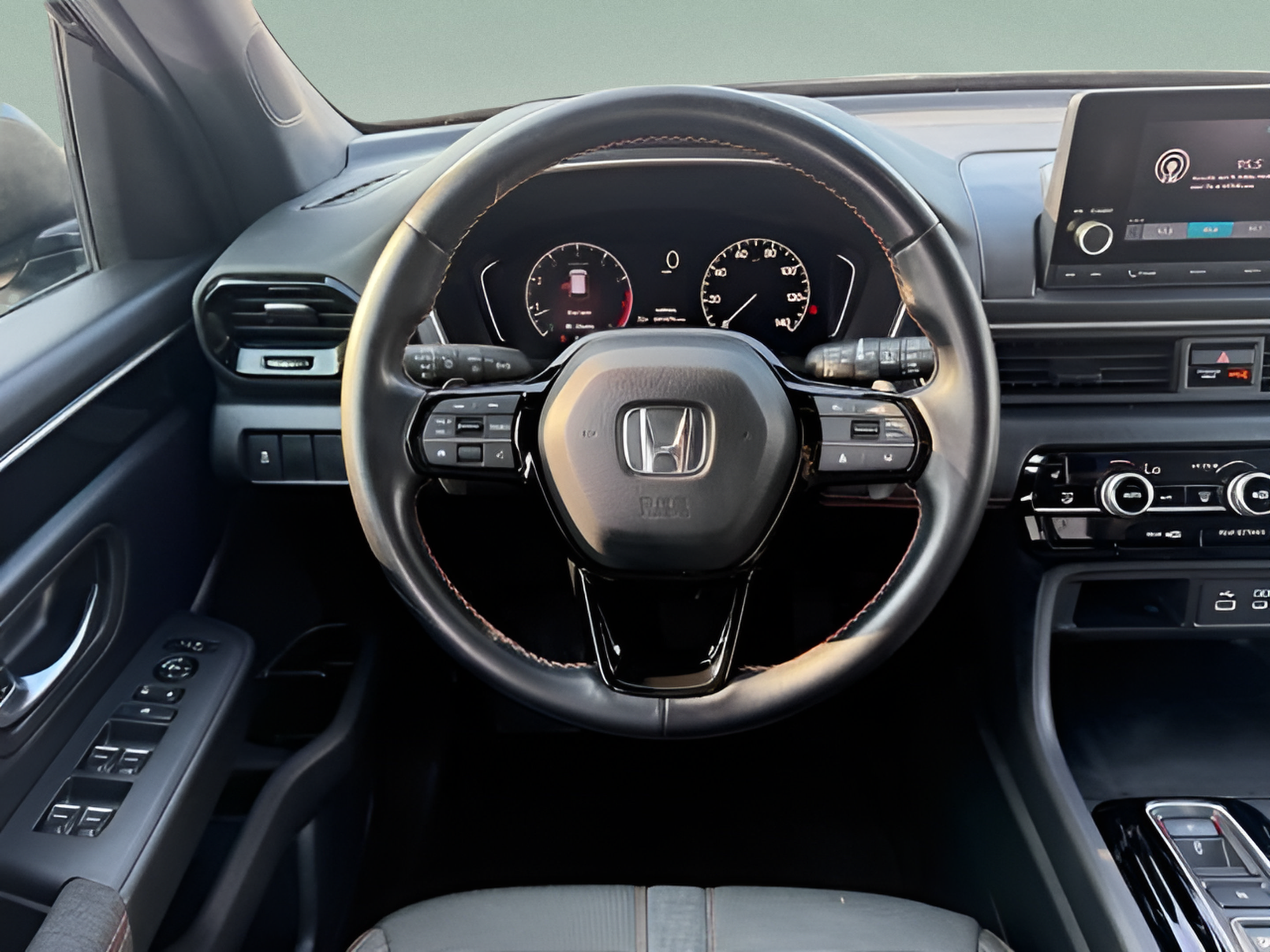 Certified 2025 Honda Pilot Sport image 12