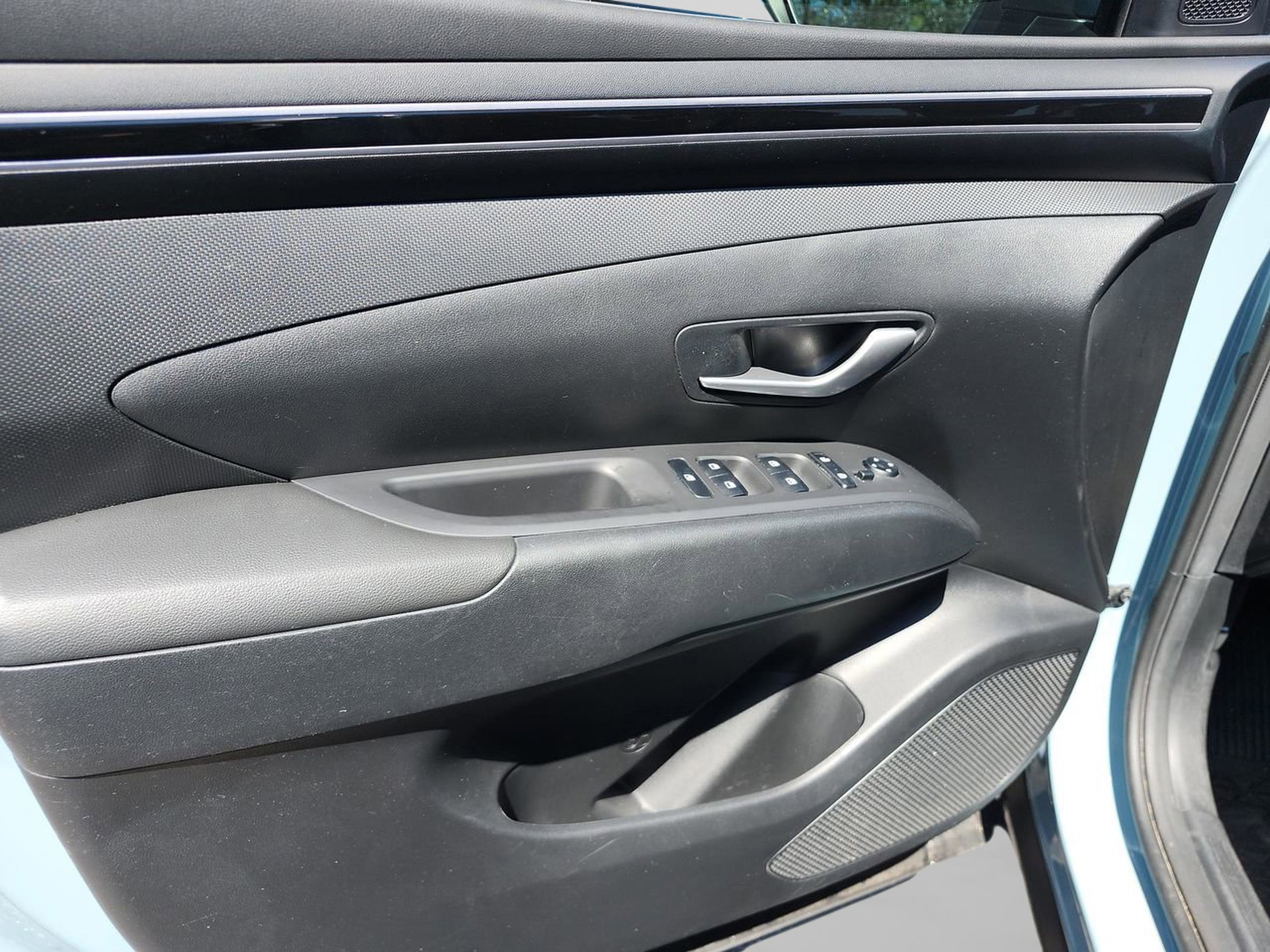 Used 2024 Hyundai Santa Cruz SEL FWD image 15