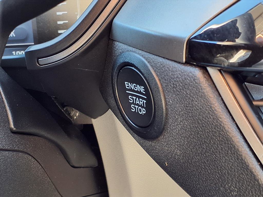 Used 2024 Ford Escape Active image 10