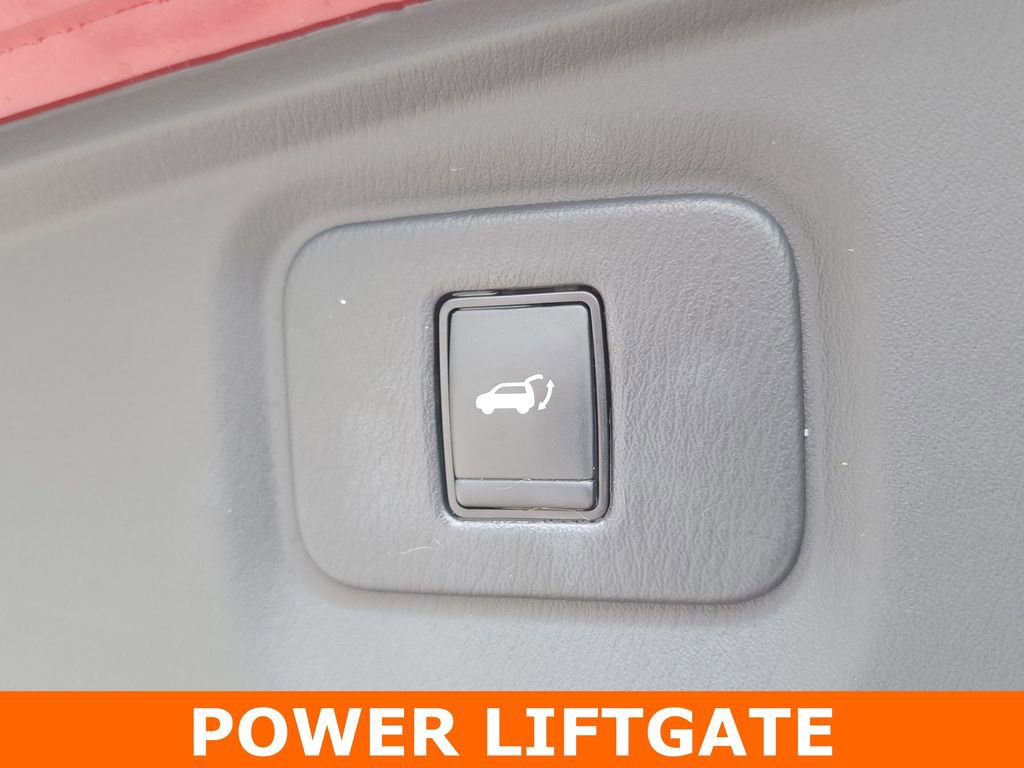 Used 2020 Nissan Pathfinder SL image 30