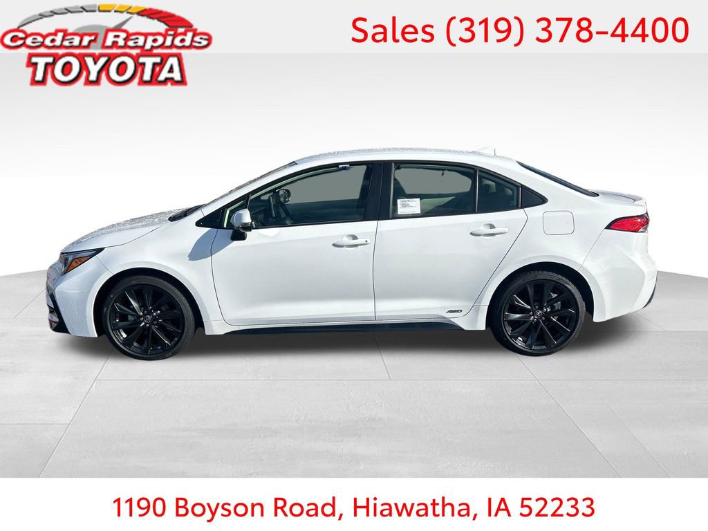 New 2026 Toyota Corolla SE image 2