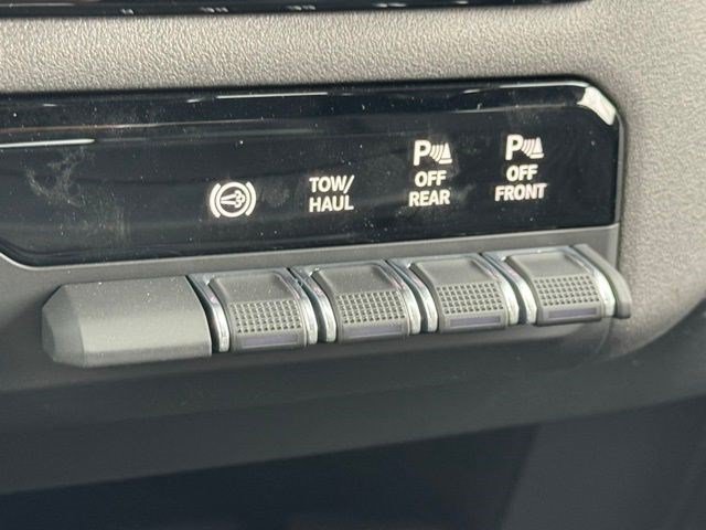New 2026 RAM 2500 Tradesman AWD/4WD image 25
