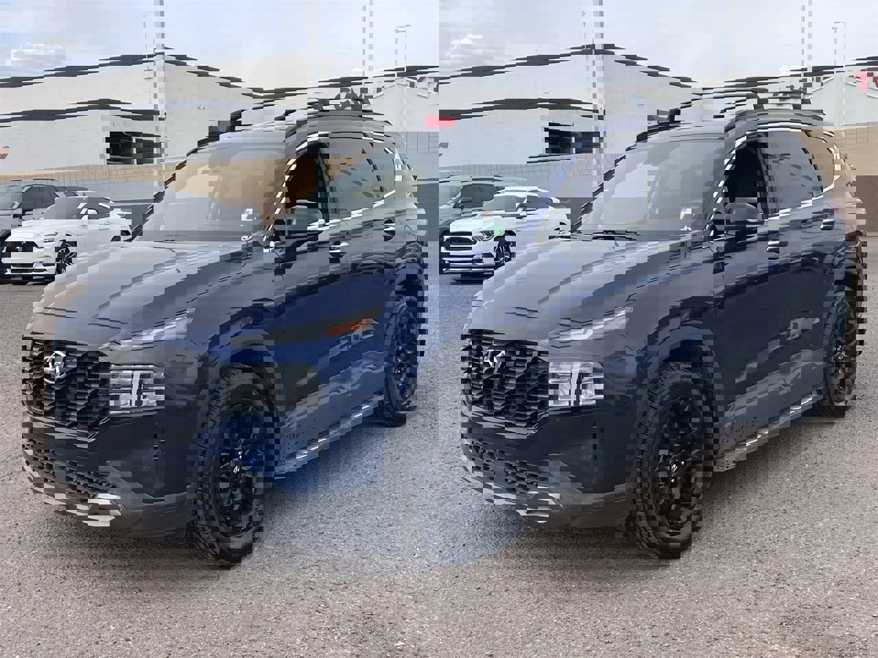 Used 2022 Hyundai Santa Fe XRT image 3