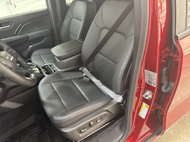 New 2026 GMC Canyon Elevation w/ Convenience Package RWD image 19