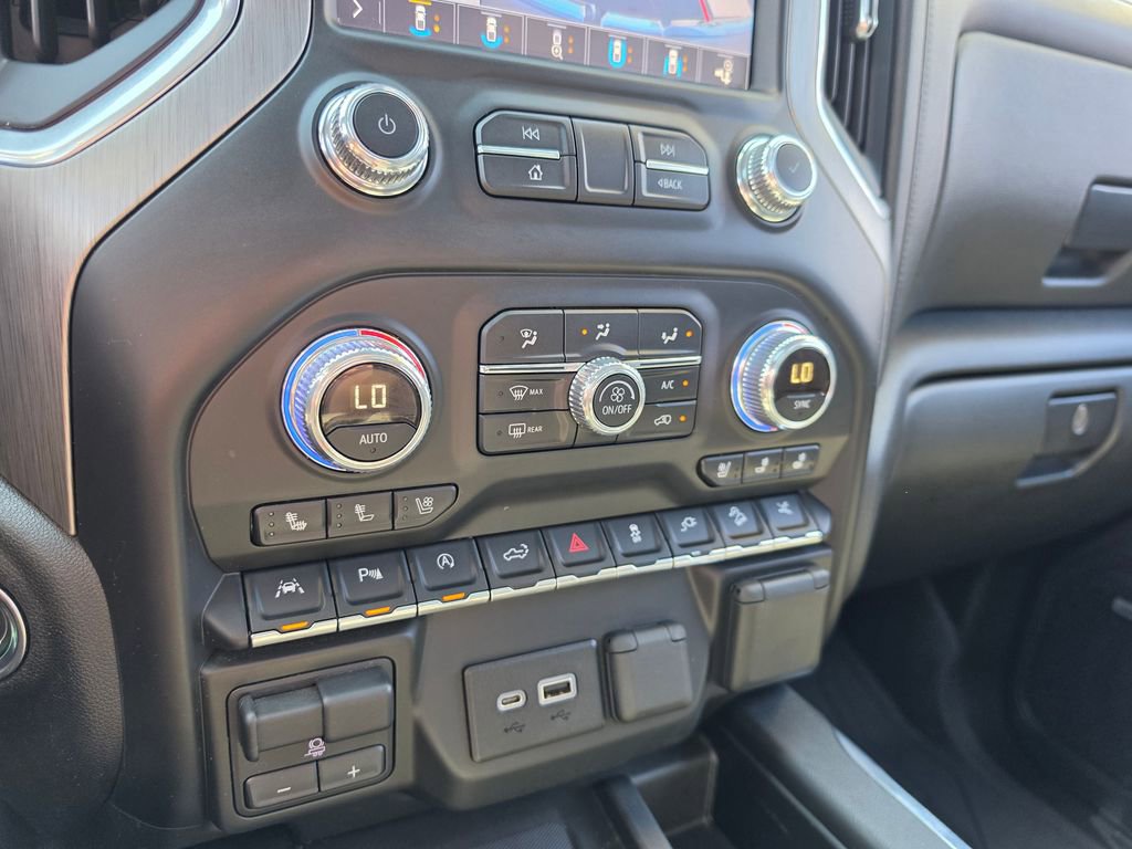 Used 2019 GMC Sierra 1500 Denali w/ Denali Ultimate Package AWD/4WD image 28