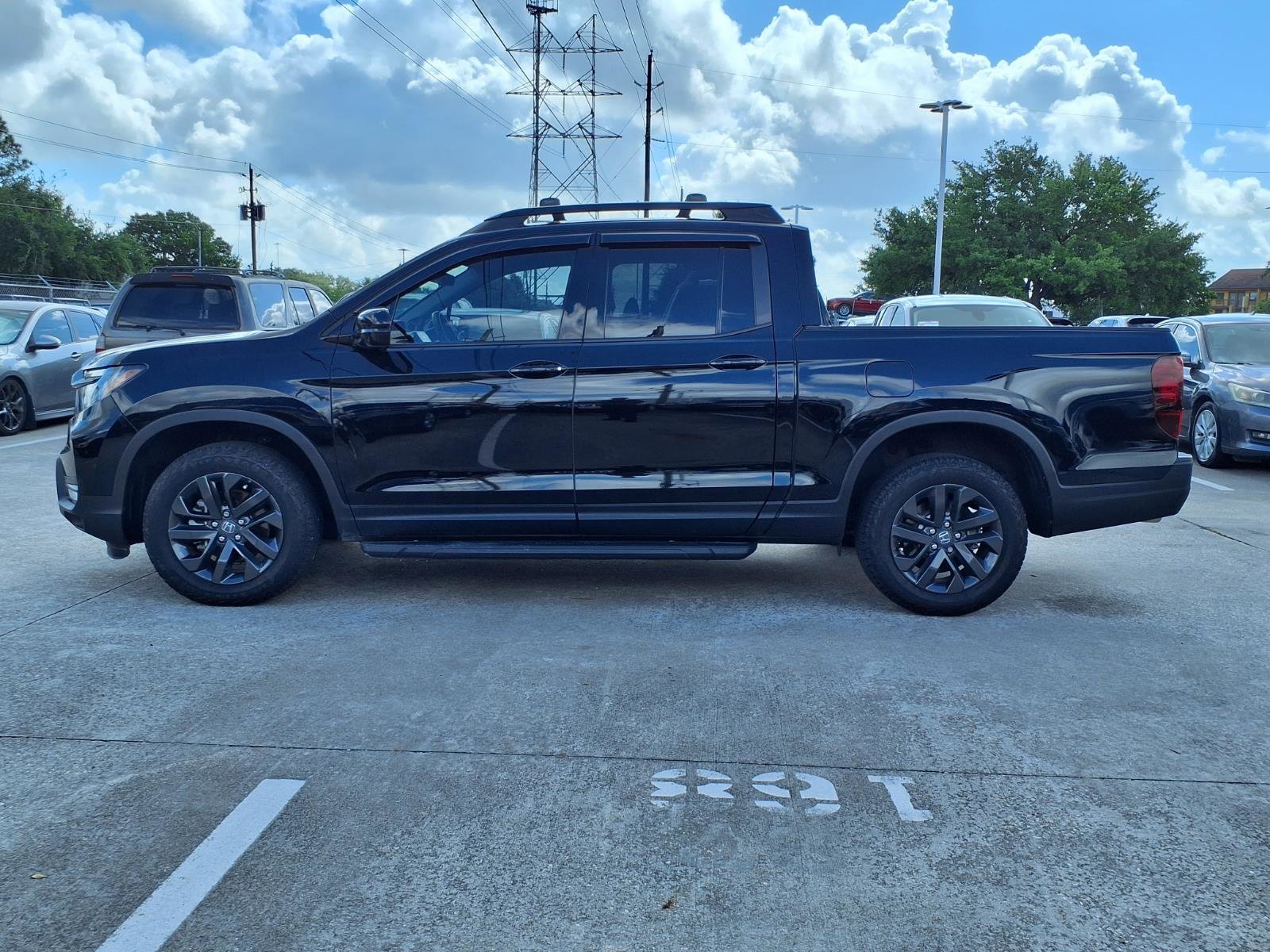 Certified 2025 Honda Ridgeline Sport image 22