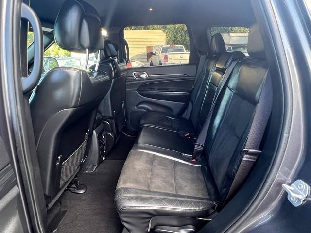 Used 2020 Jeep Grand Cherokee Altitude AWD/4WD image 19