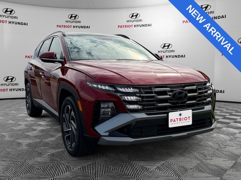 Used 2025 Hyundai Tucson Limited AWD/4WD image 1