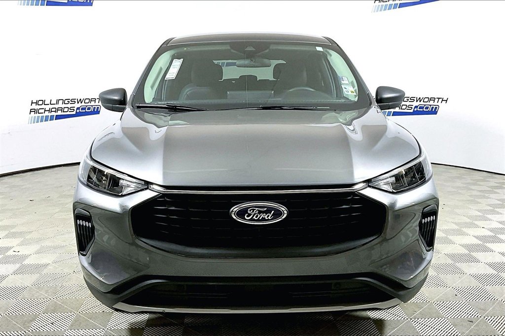 Used 2023 Ford Escape Active w/ Tech Pack #1 image 2